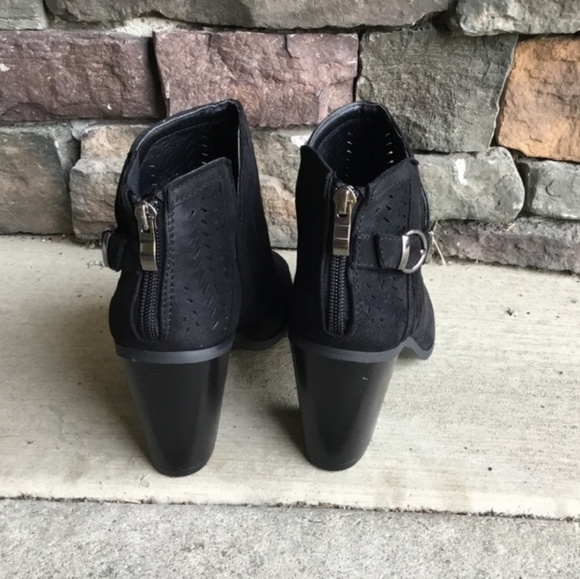 Vegan Suede peep toe ankle booties - Picture 2 of 2